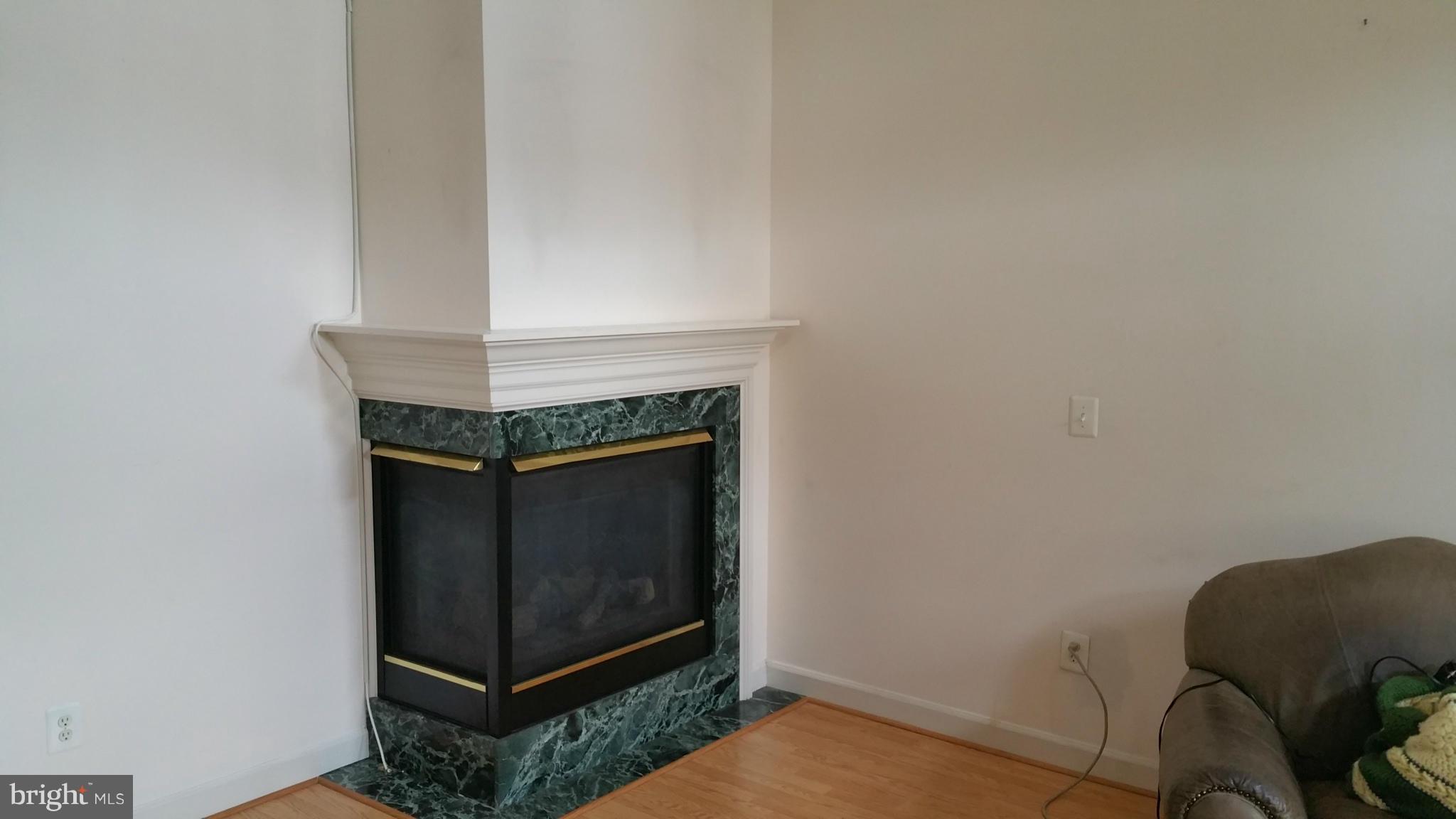 SOMERSET - Residential Lease