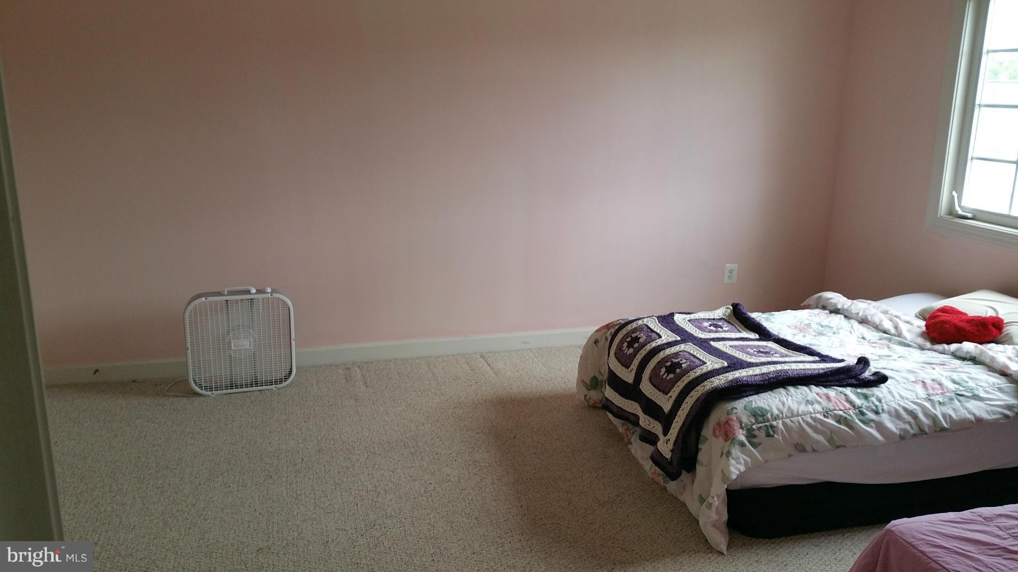 SOMERSET - Residential Lease