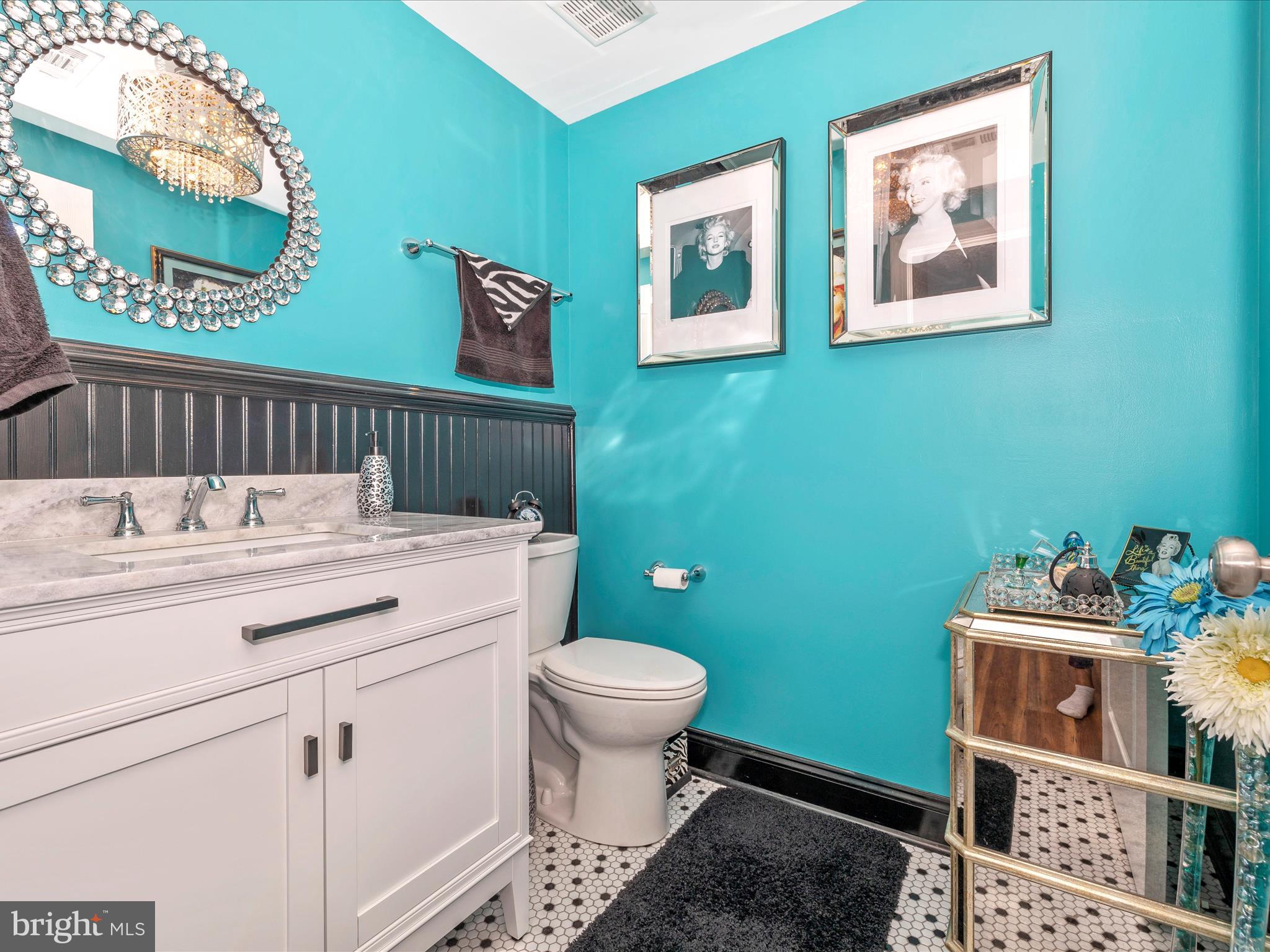 WATERSIDE - Residential