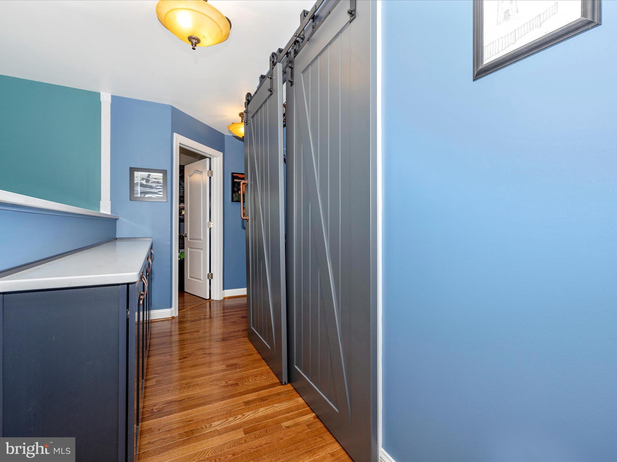 WATERSIDE - Residential