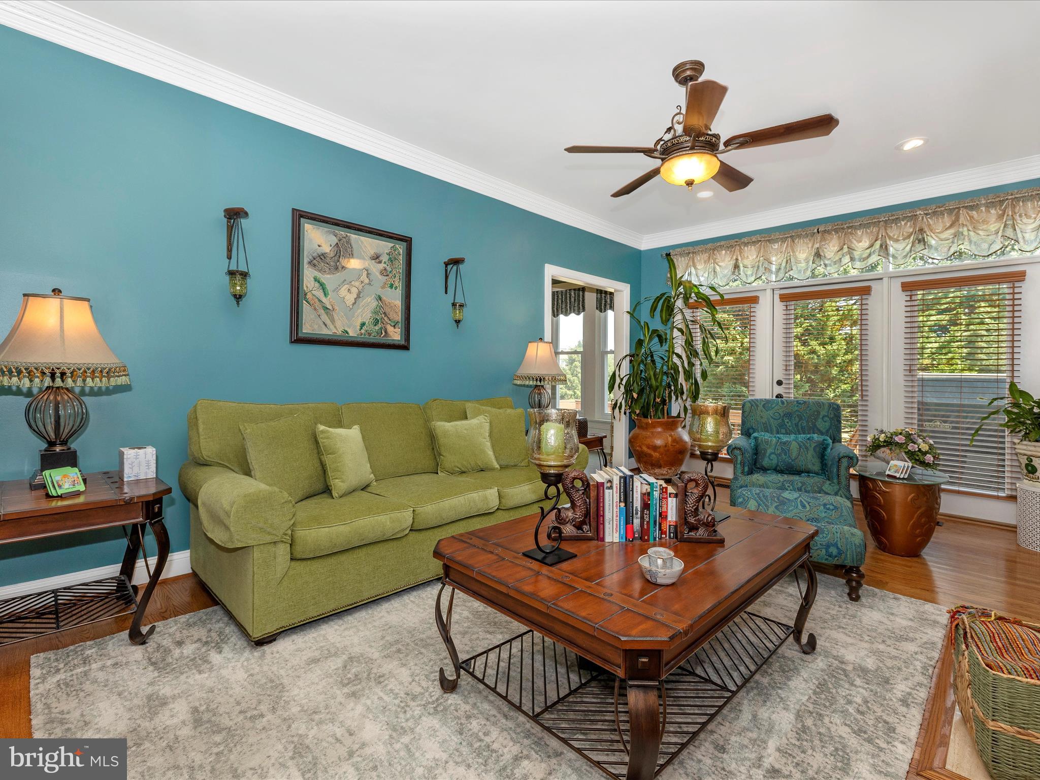 WATERSIDE - Residential