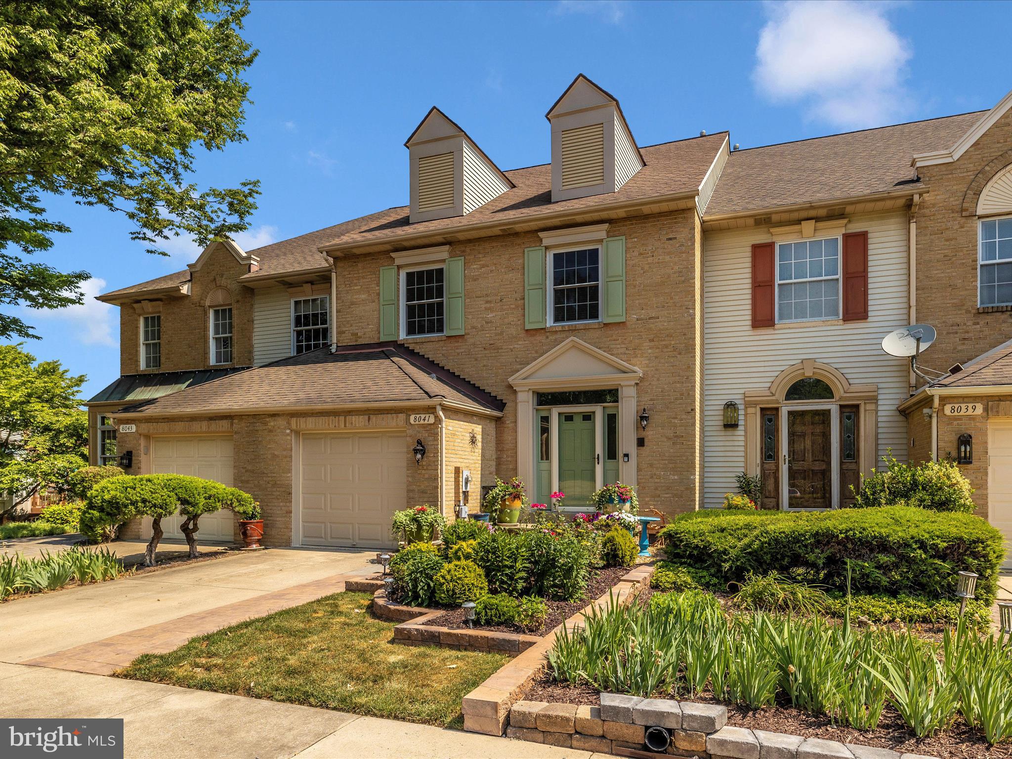 WATERSIDE - Residential