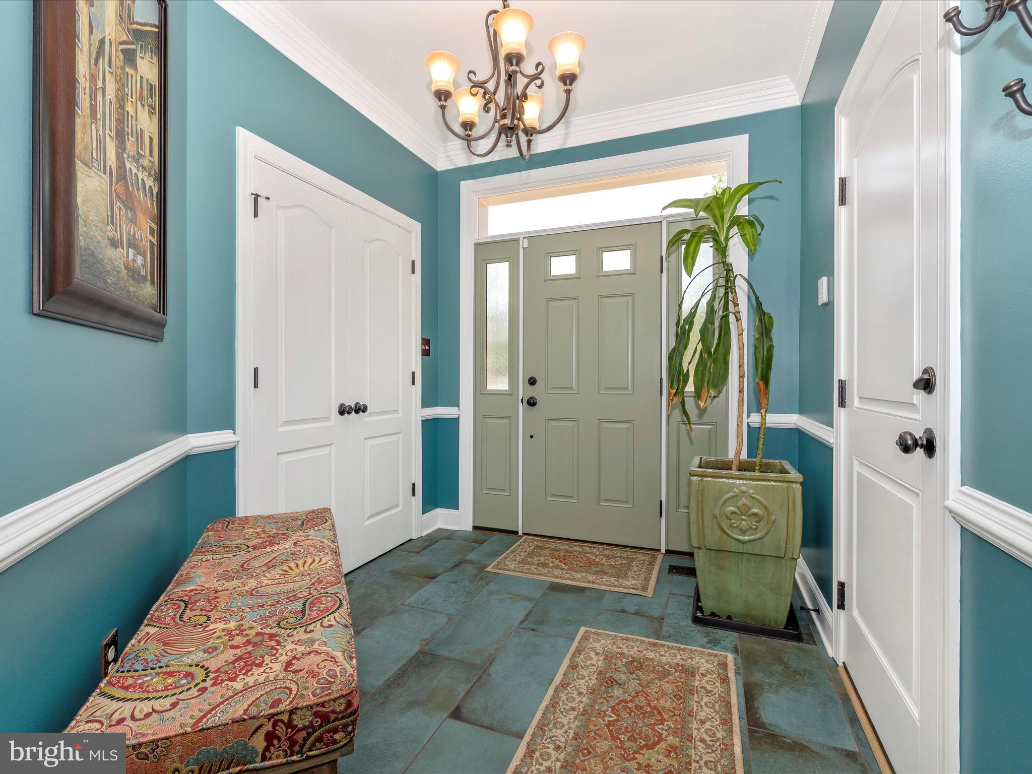 WATERSIDE - Residential