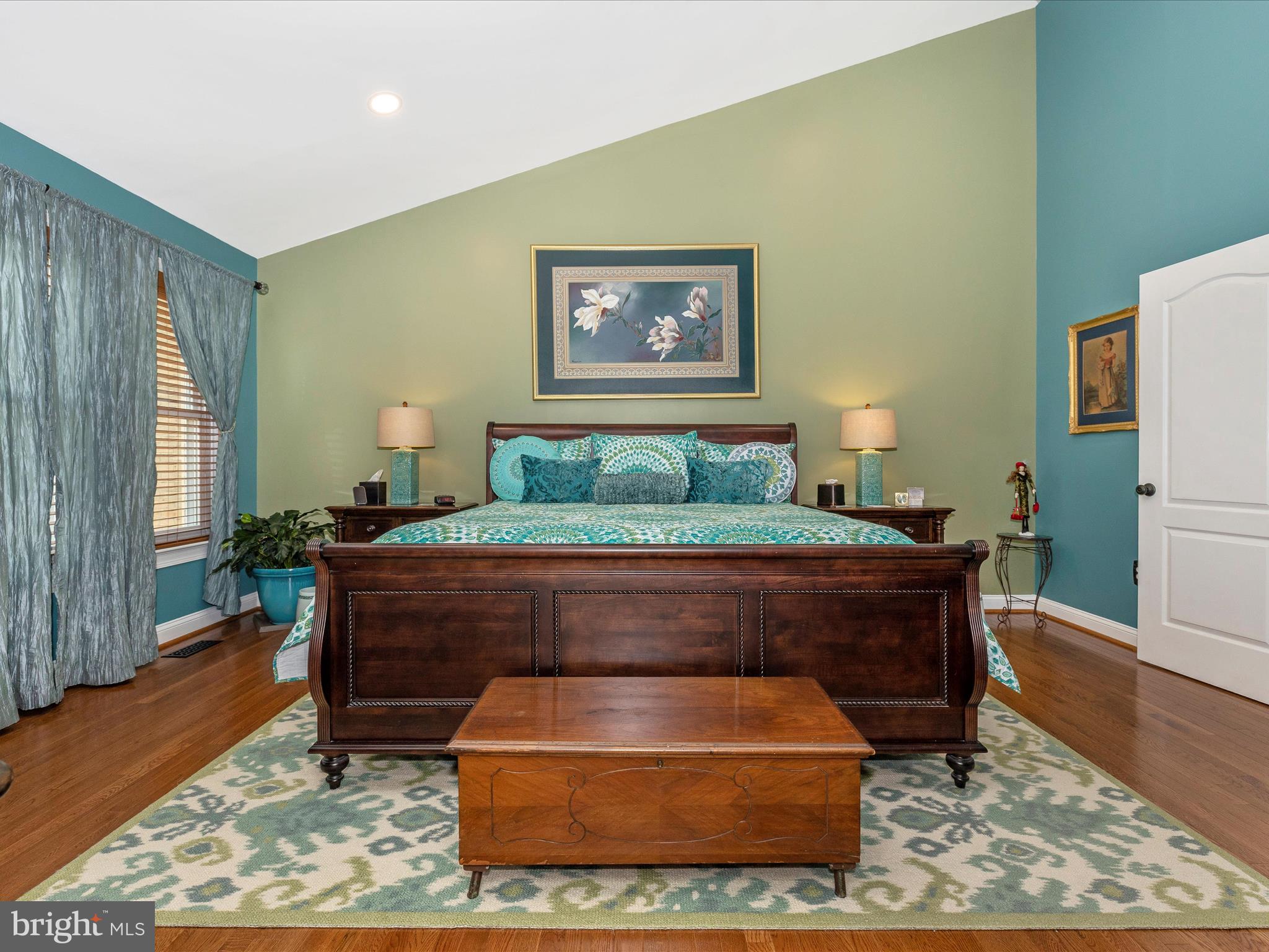 WATERSIDE - Residential