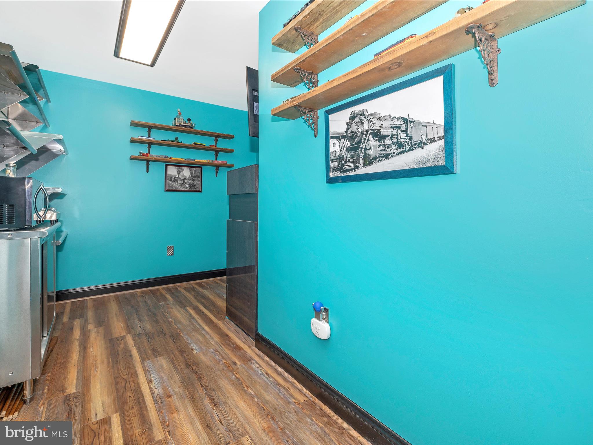 WATERSIDE - Residential