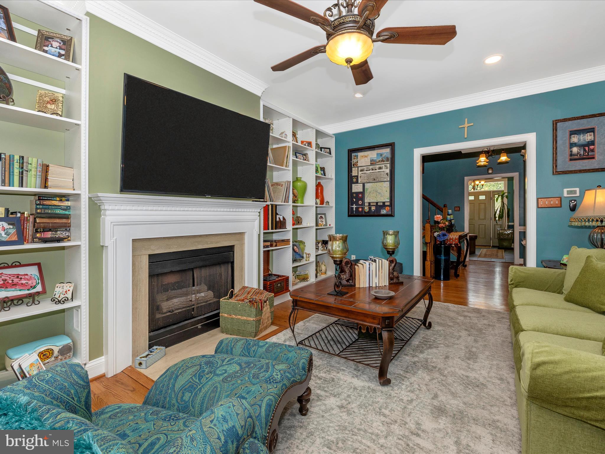 WATERSIDE - Residential