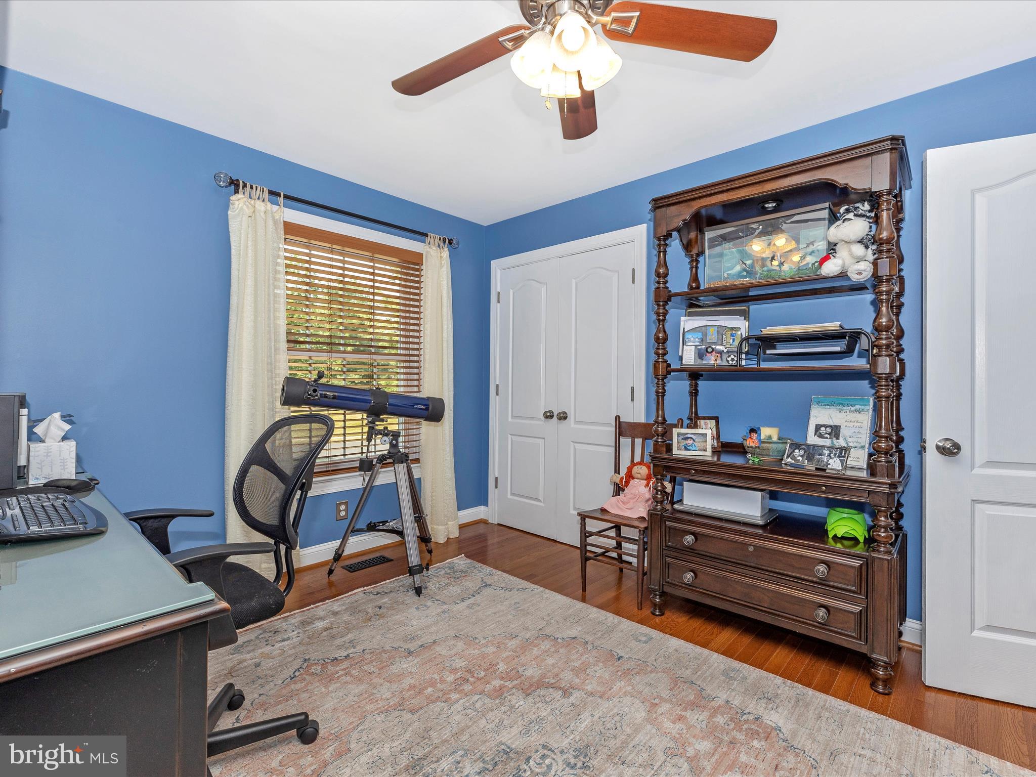 WATERSIDE - Residential