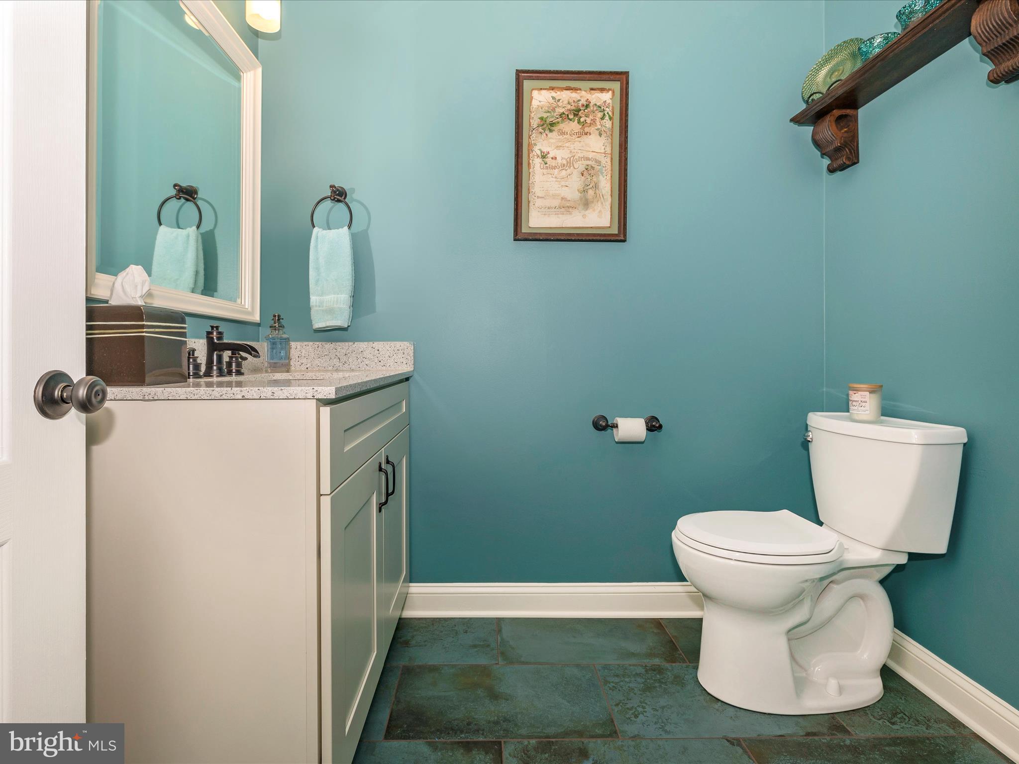 WATERSIDE - Residential