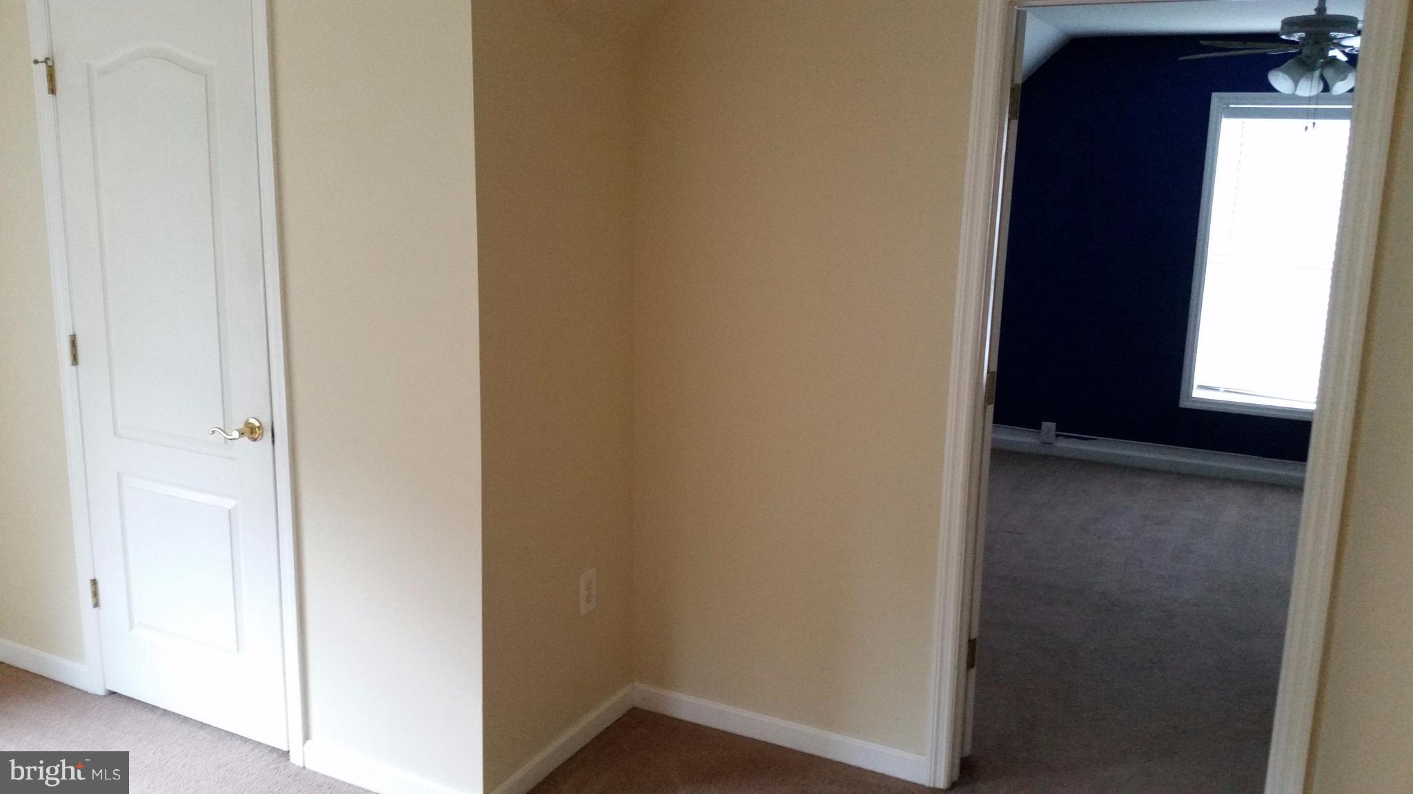 LOWENBACH - Residential