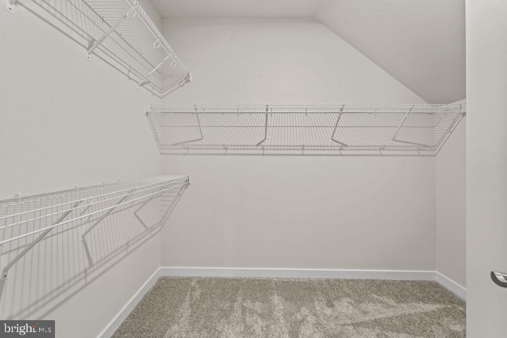 INNOVATION TOWN CENTER - Residential