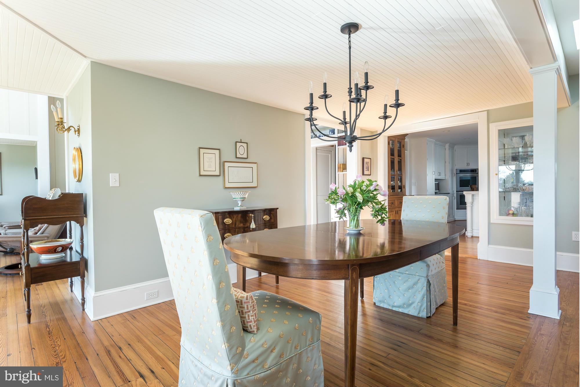 WILD ROSE SHORES - Residential