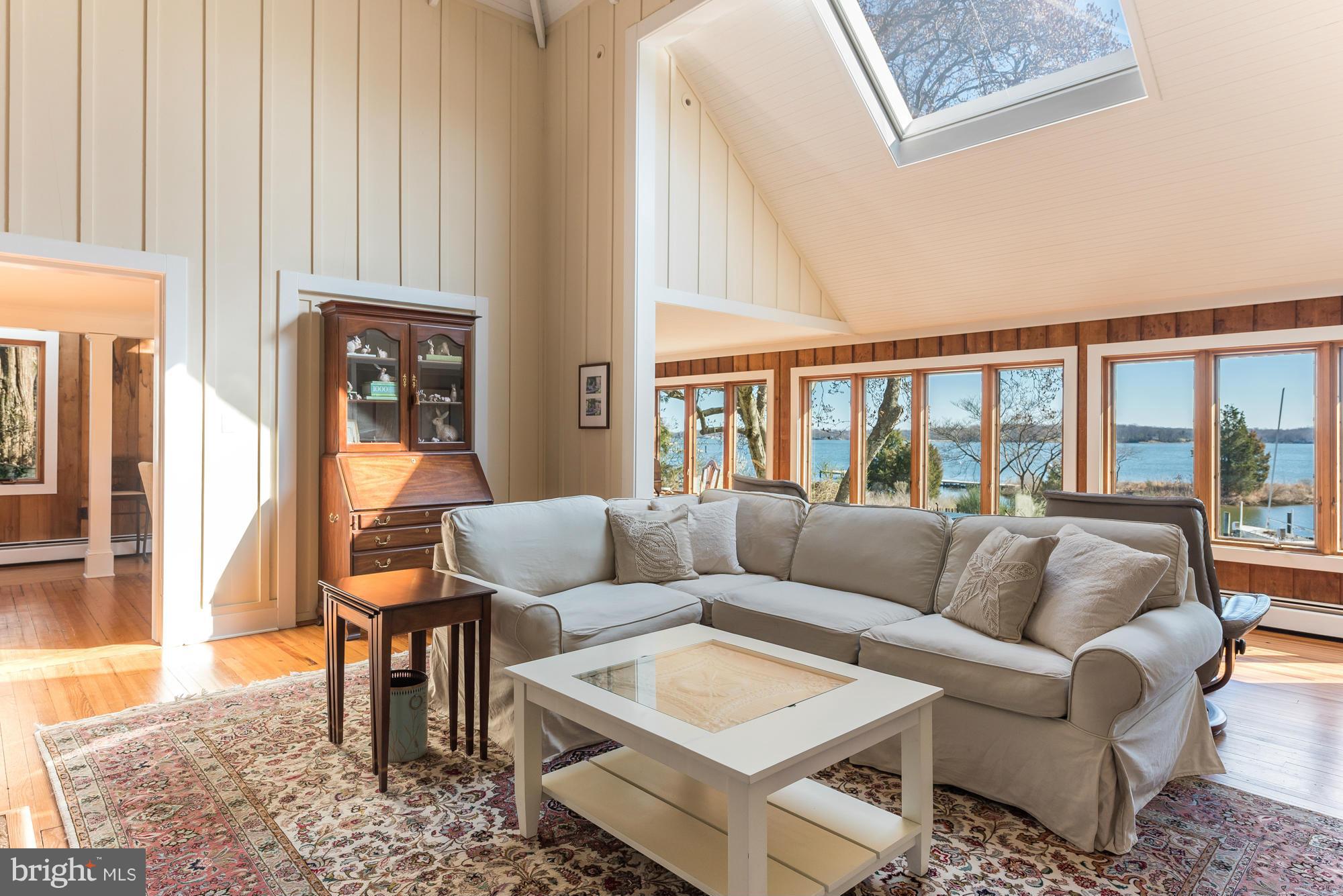 WILD ROSE SHORES - Residential