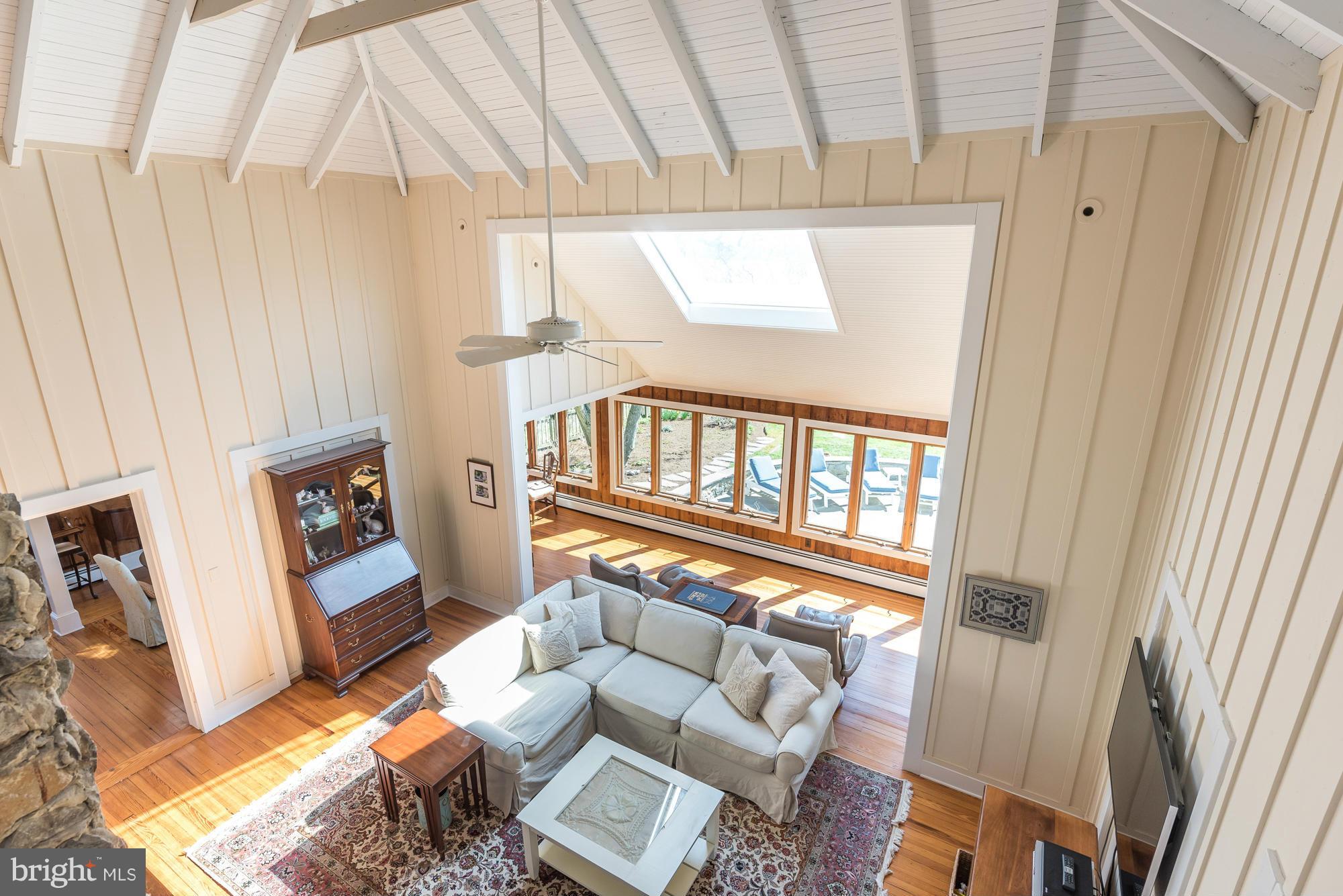 WILD ROSE SHORES - Residential