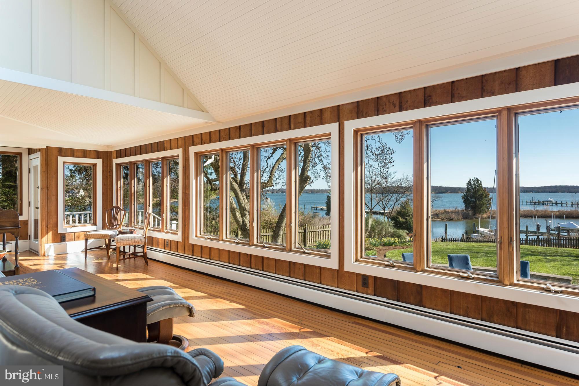 WILD ROSE SHORES - Residential