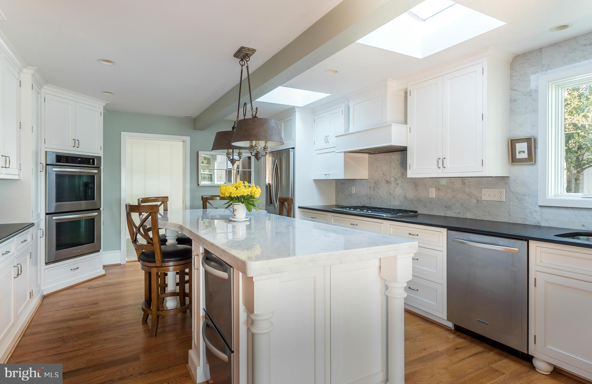 WILD ROSE SHORES - Residential