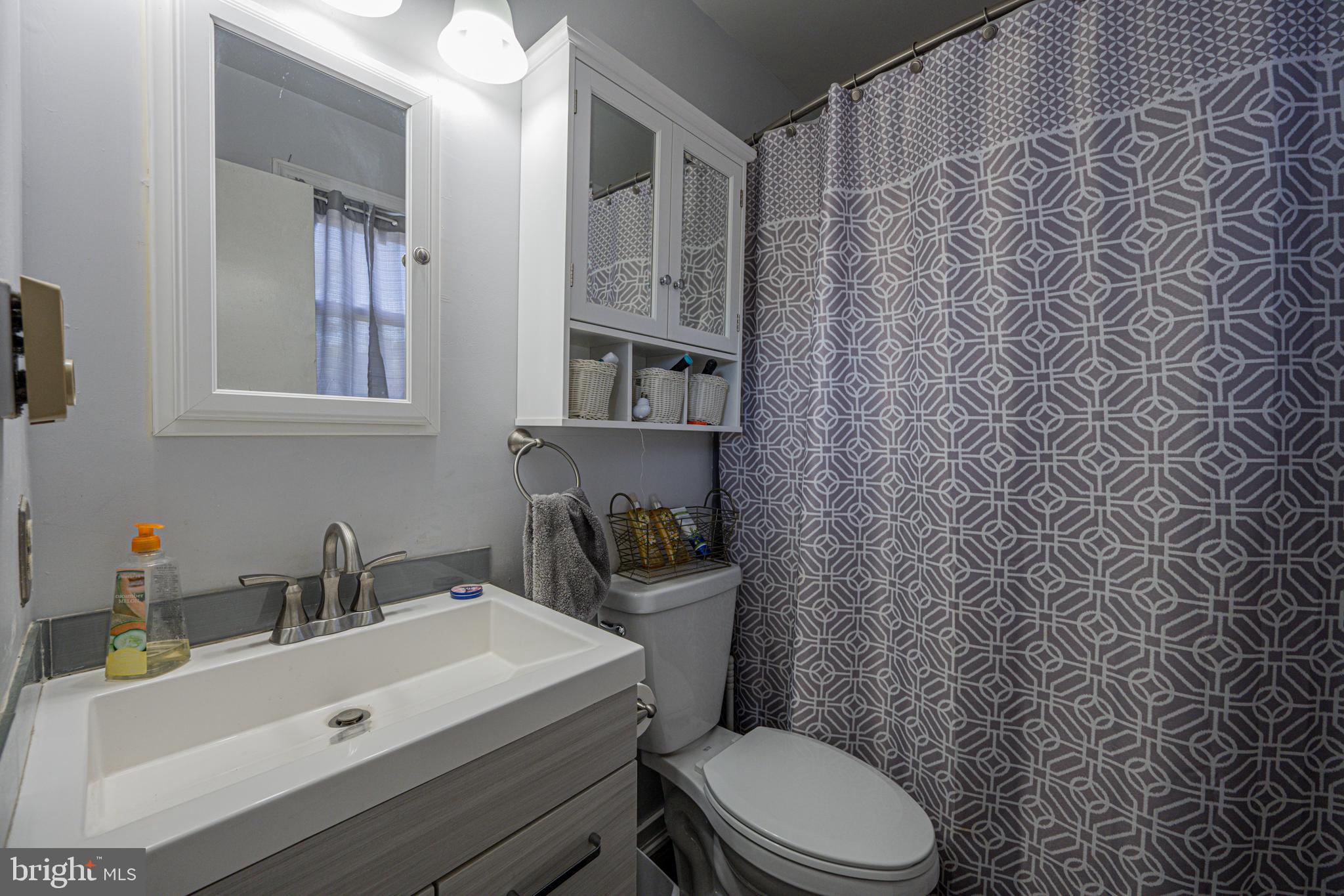 FREMONT HILLS - Residential