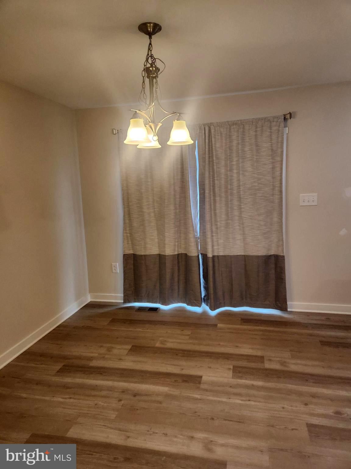 THE COMMUNITIES OF BURWELL - Residential Lease