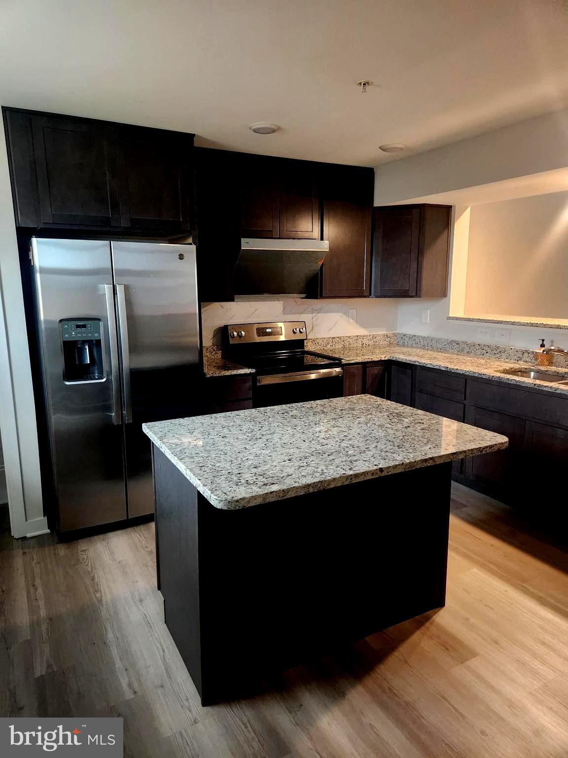 THE COMMUNITIES OF BURWELL - Residential Lease