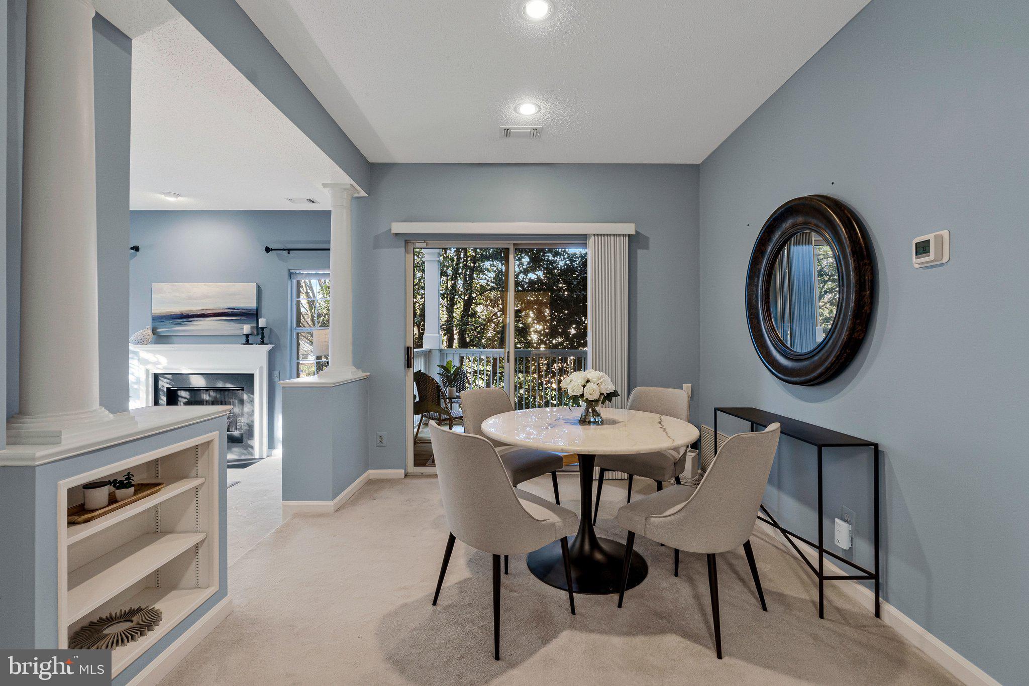 EDGEWATER AT TOWN CENTER - Residential