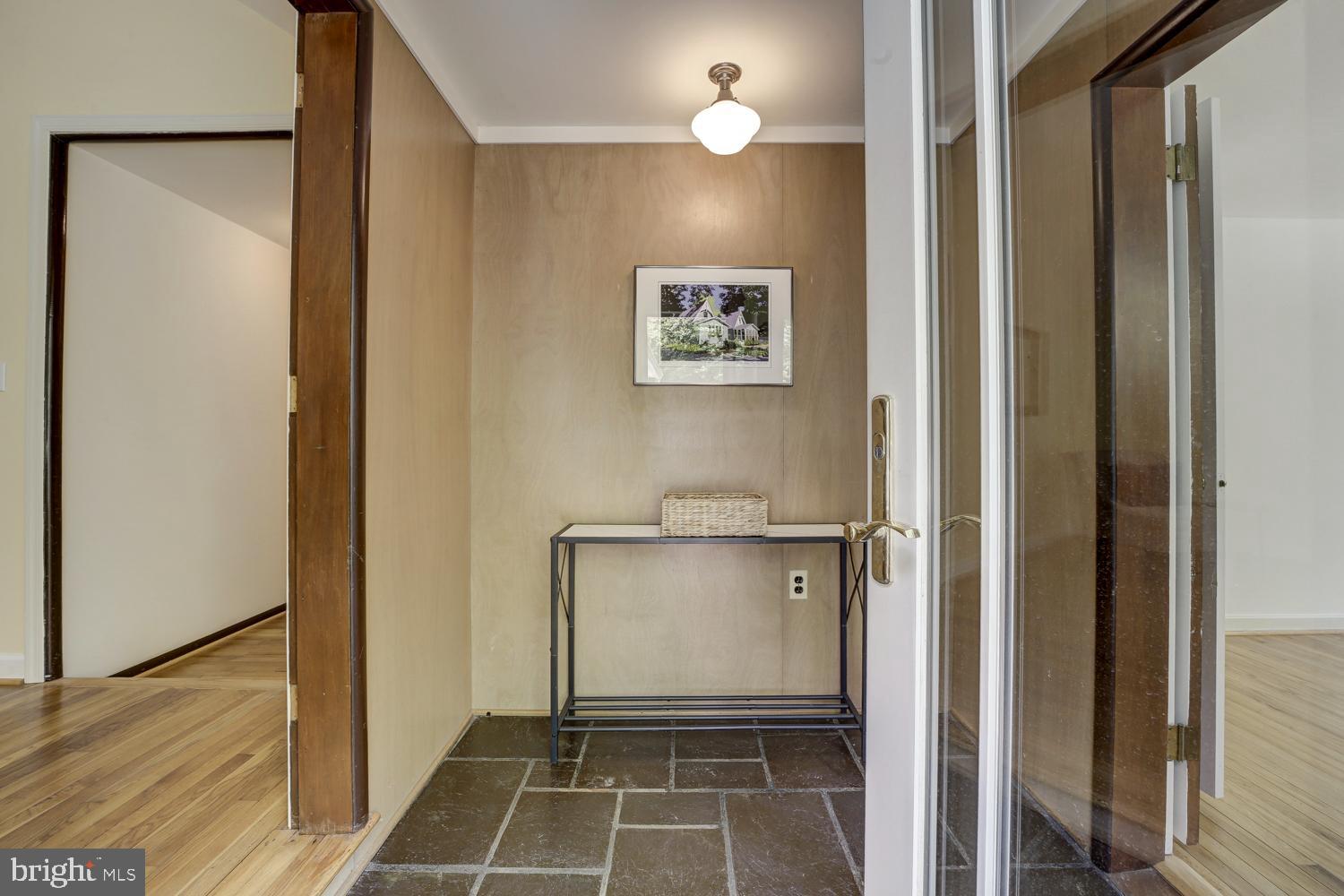 WASHINGTON GROVE - Residential