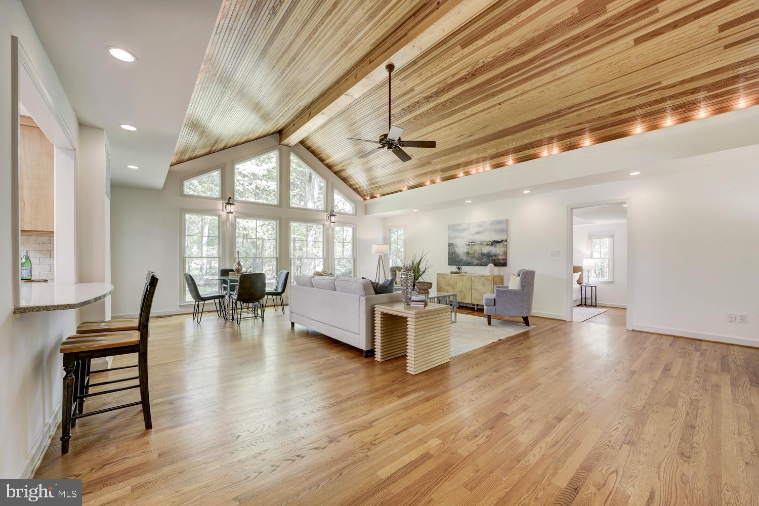 WASHINGTON GROVE - Residential