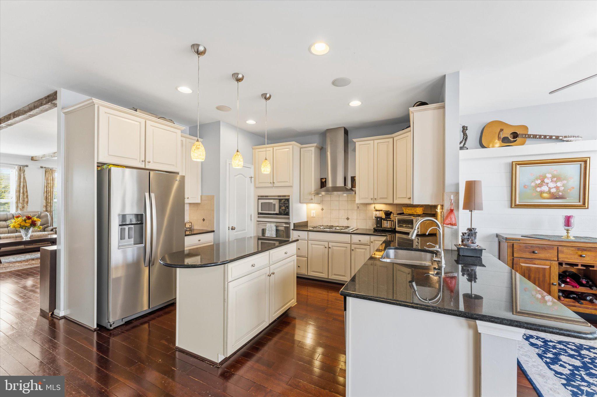25135 HIMALAYAS TERRACE
