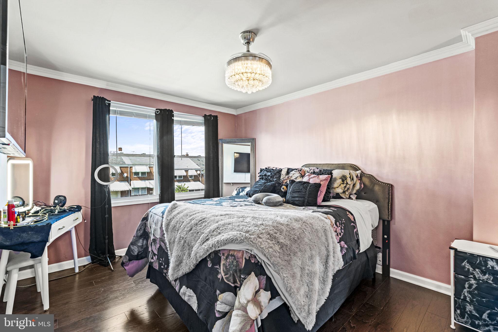 CLAREMONT-FREEDOM - Residential