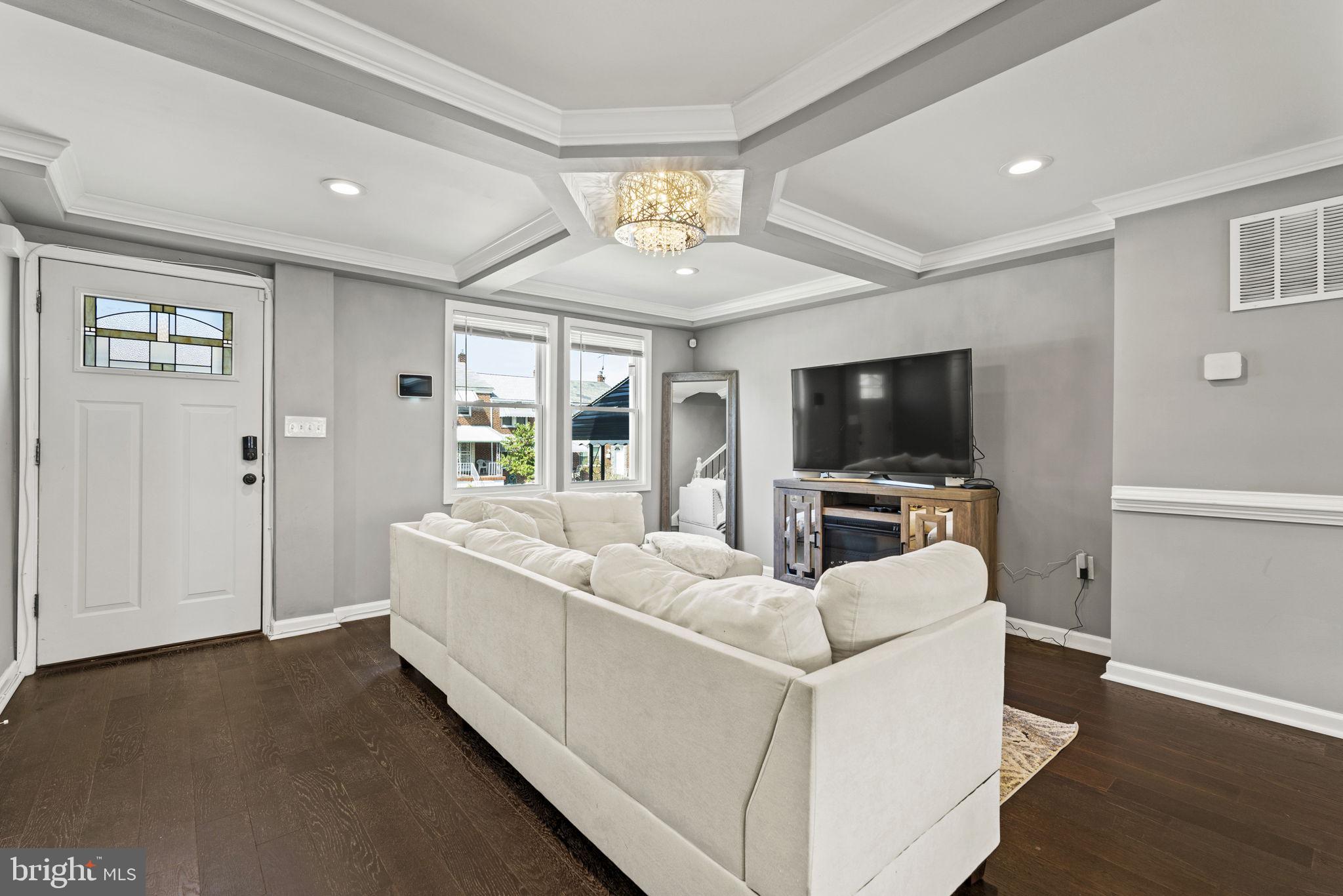 CLAREMONT-FREEDOM - Residential