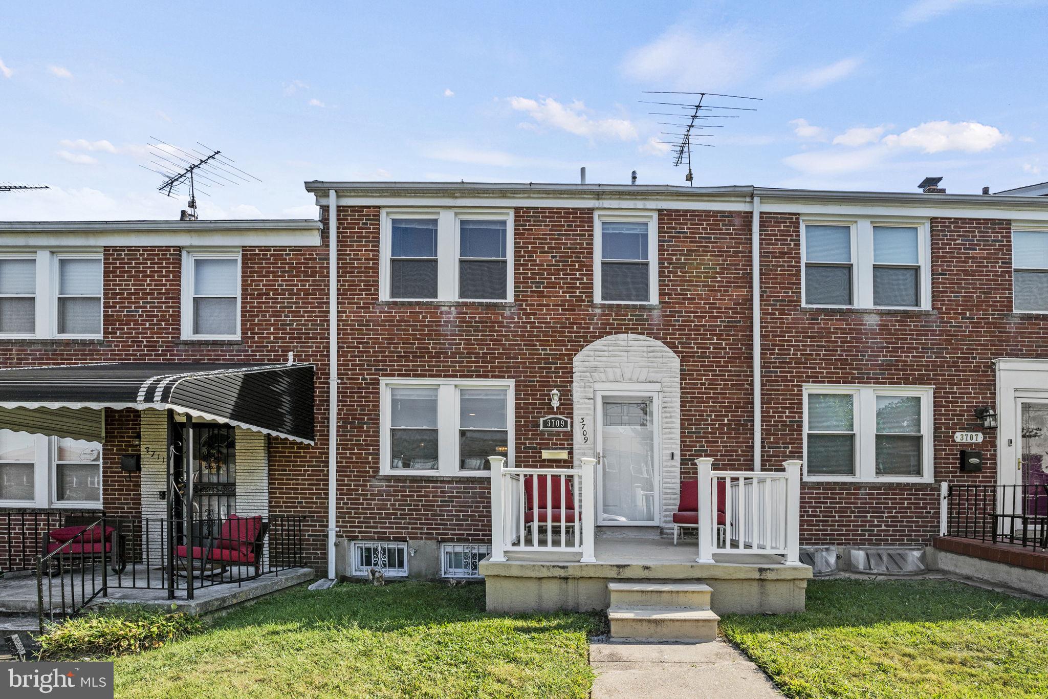 CLAREMONT-FREEDOM - Residential