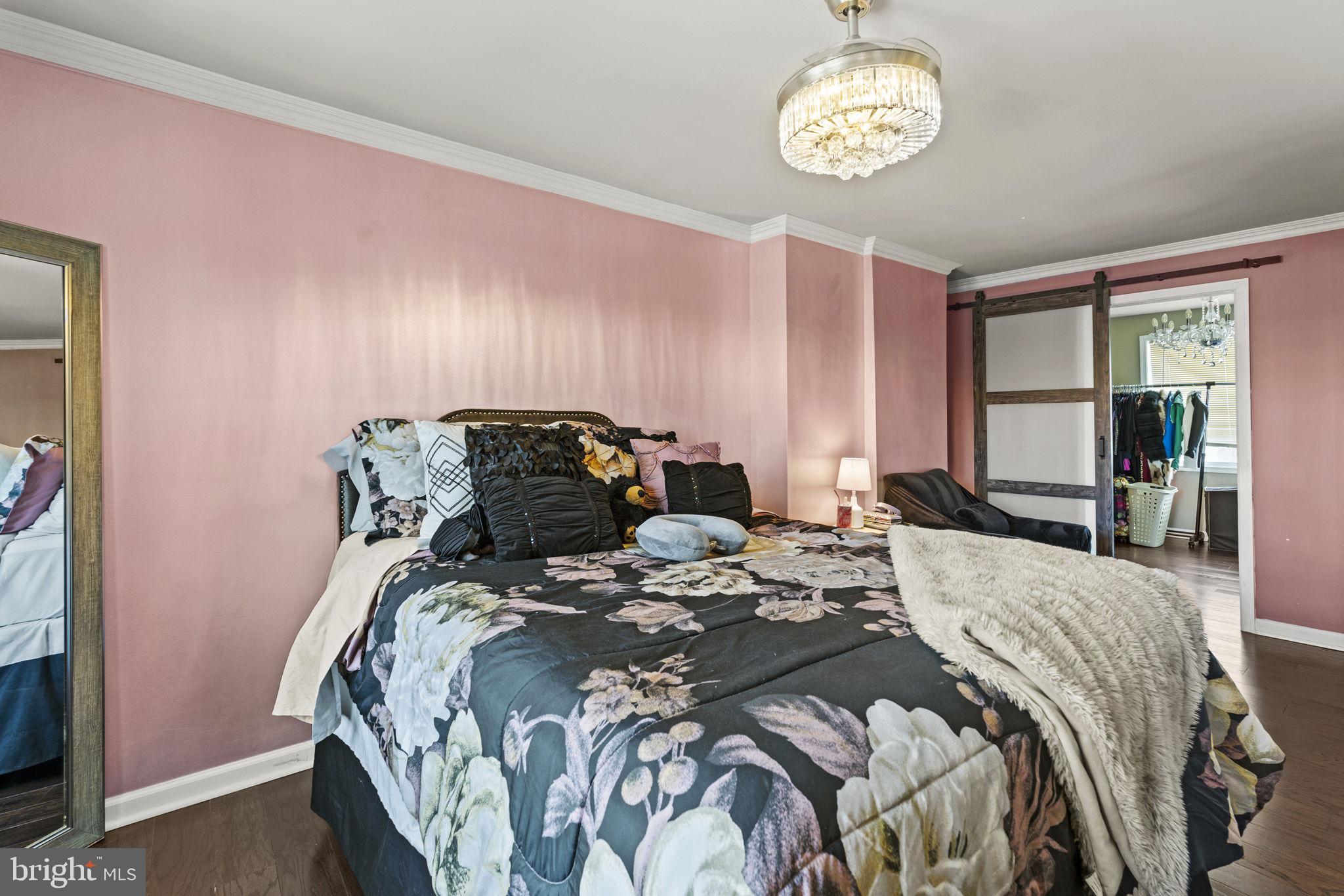 CLAREMONT-FREEDOM - Residential