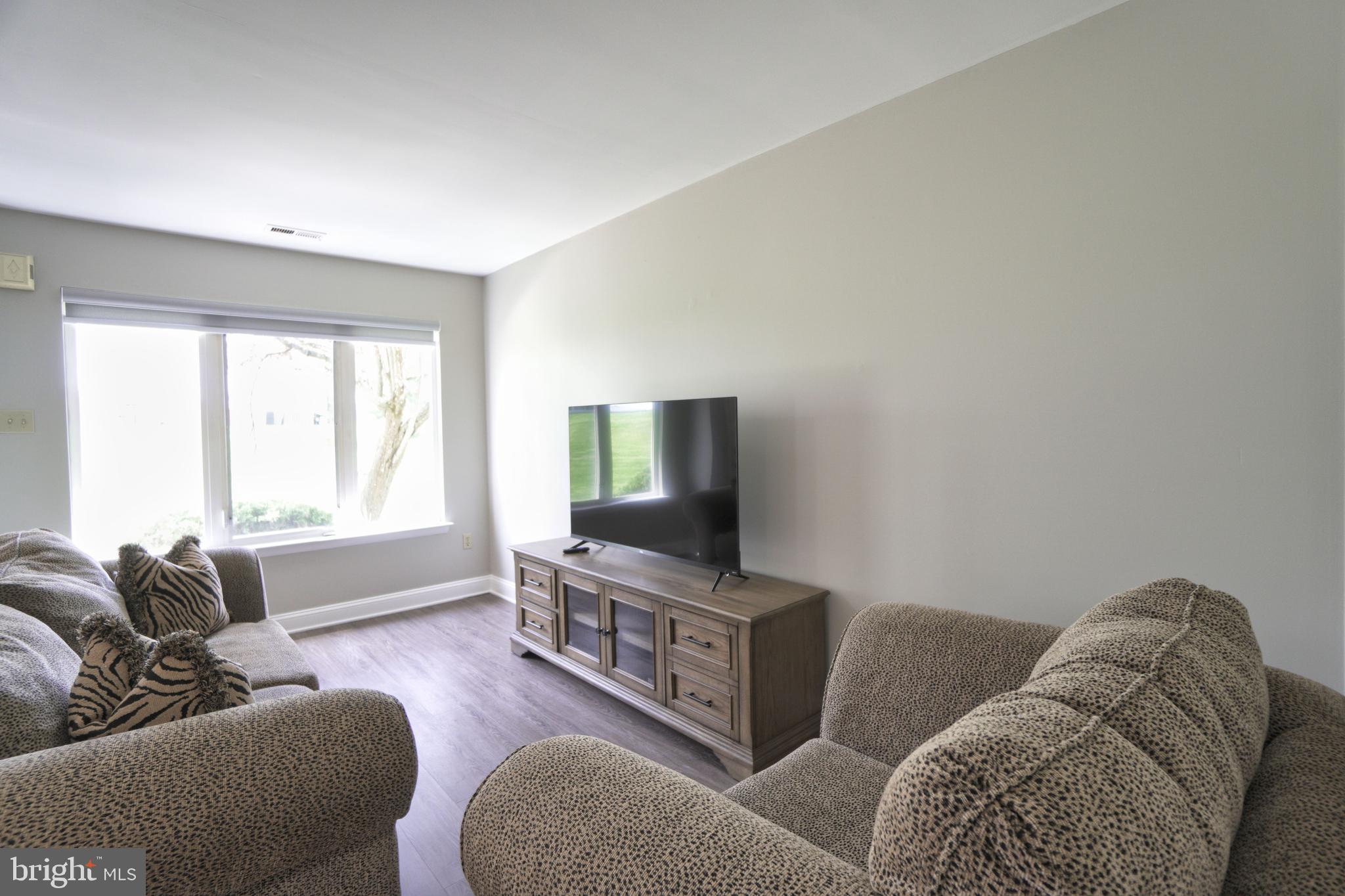 MONTGOMERY PLACE - Residential Lease