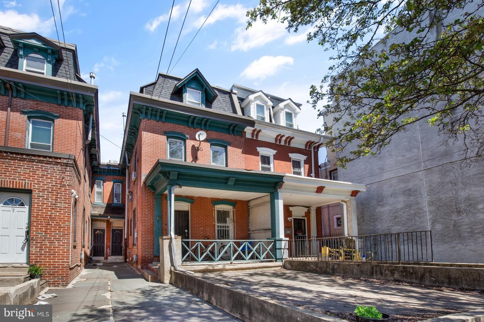 NORRIS SQUARE - Residential Lease