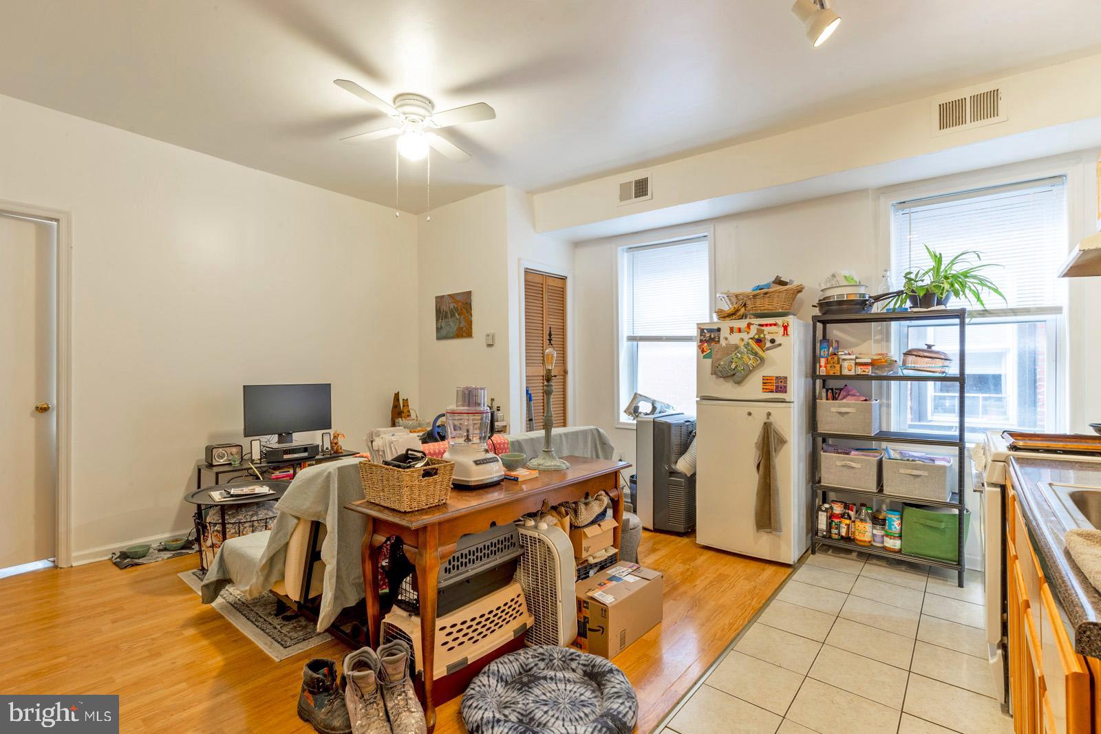 NORRIS SQUARE - Residential Lease