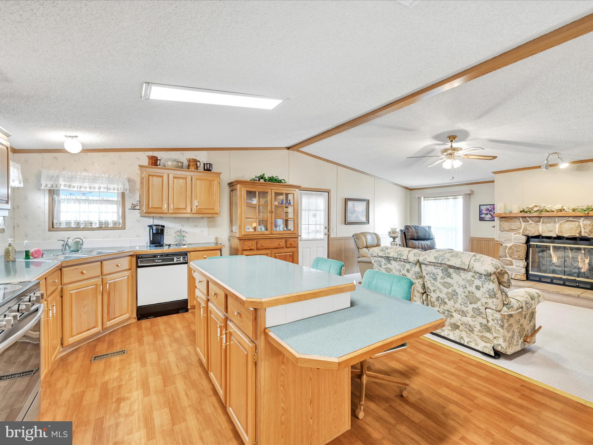 SHADOWSTONE VILLAGE - Residential