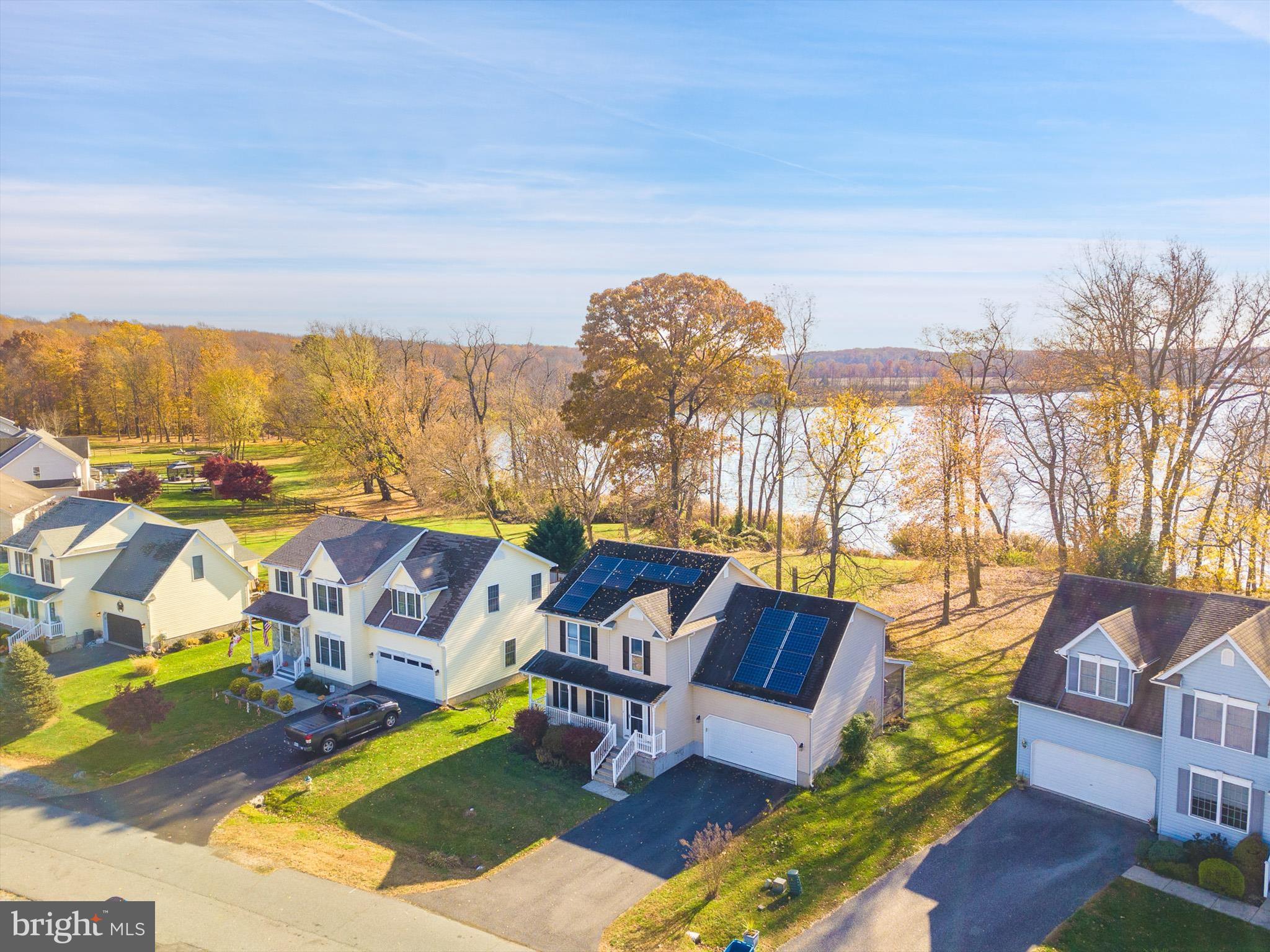 KENSINGTON COURTS - Residential