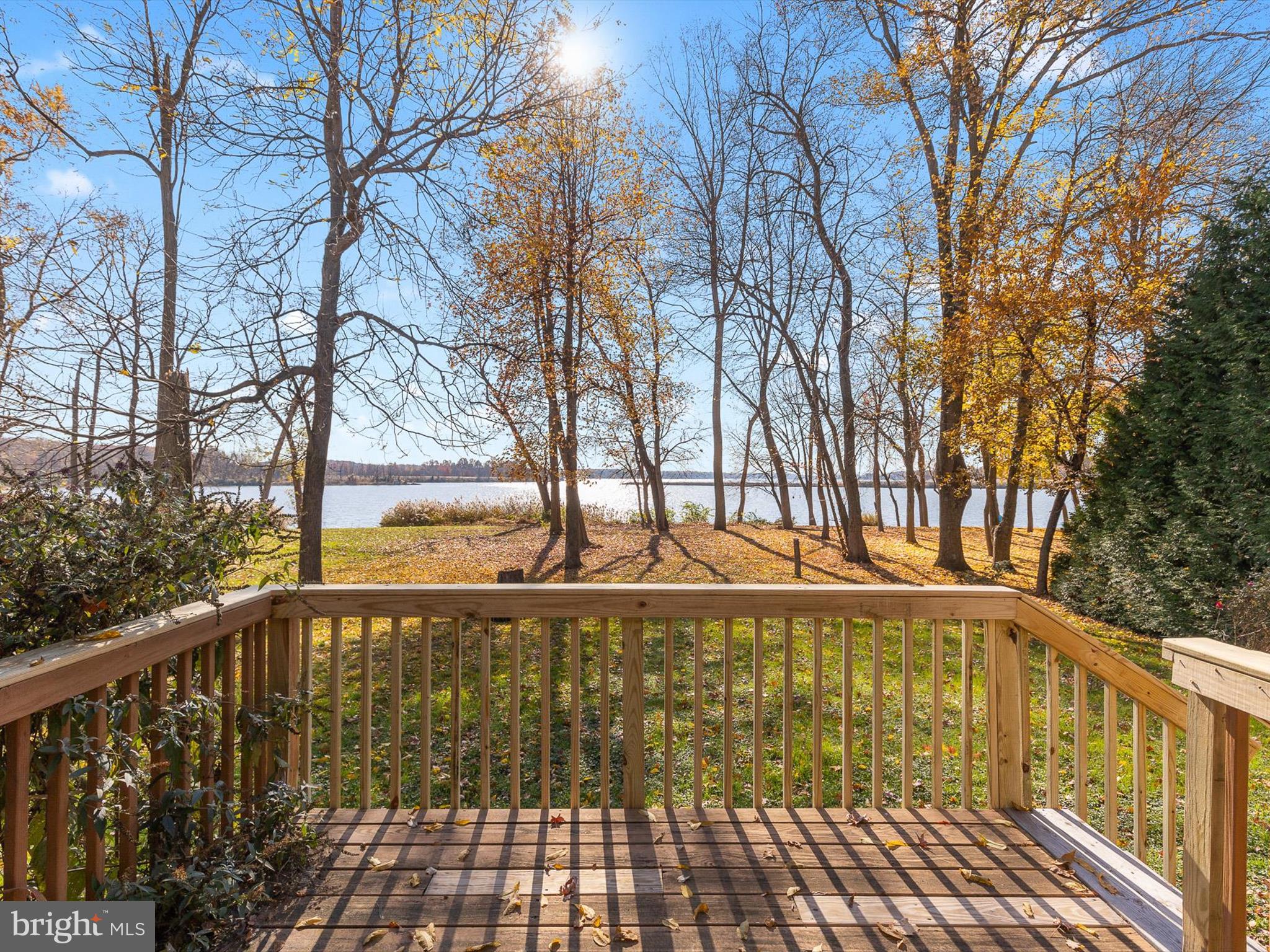 KENSINGTON COURTS - Residential