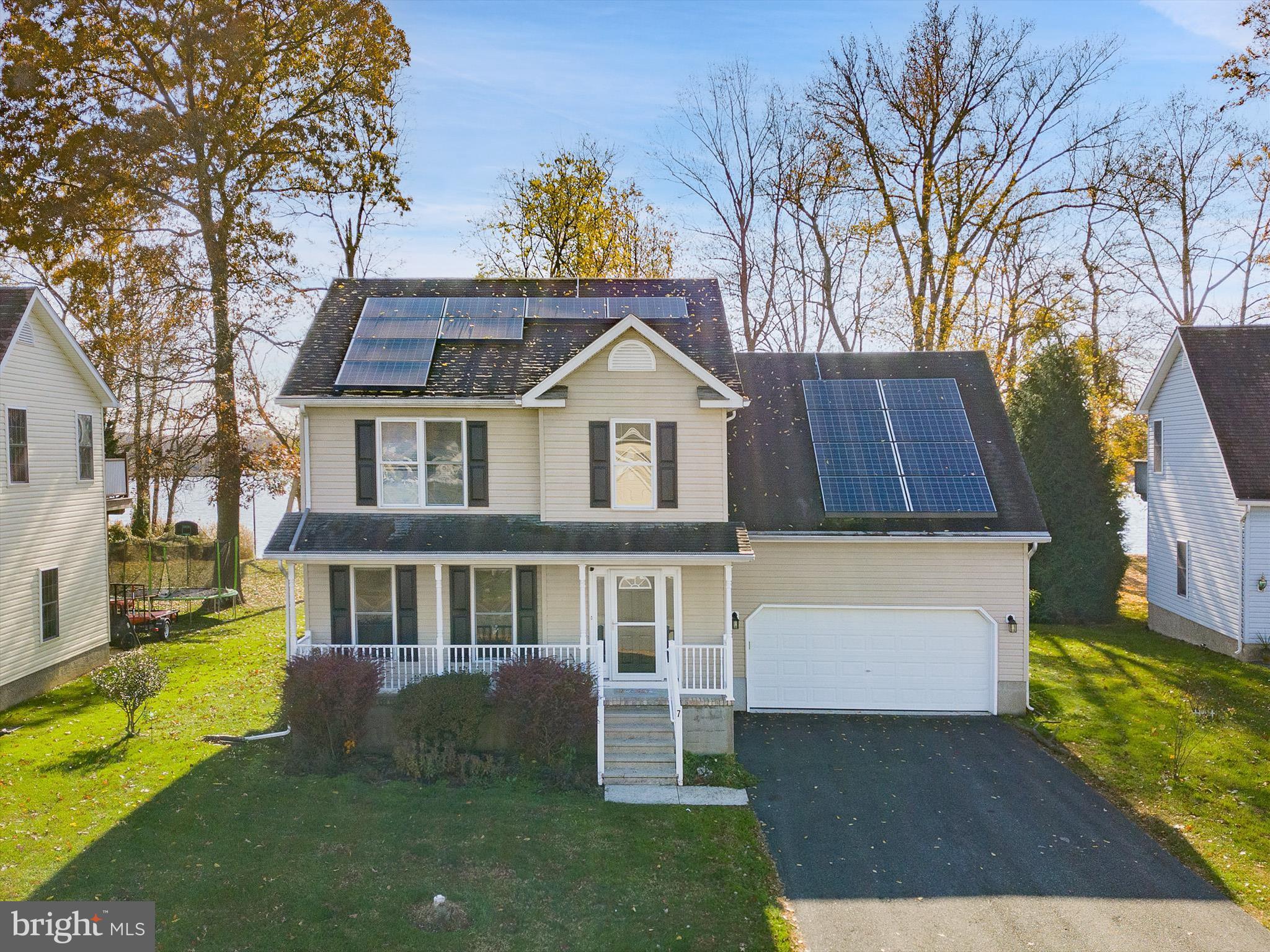 KENSINGTON COURTS - Residential