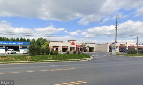 Photo of 251 Fairfax Pike, STEPHENS CITY, VA 22655 (MLS # VAFV2037442)