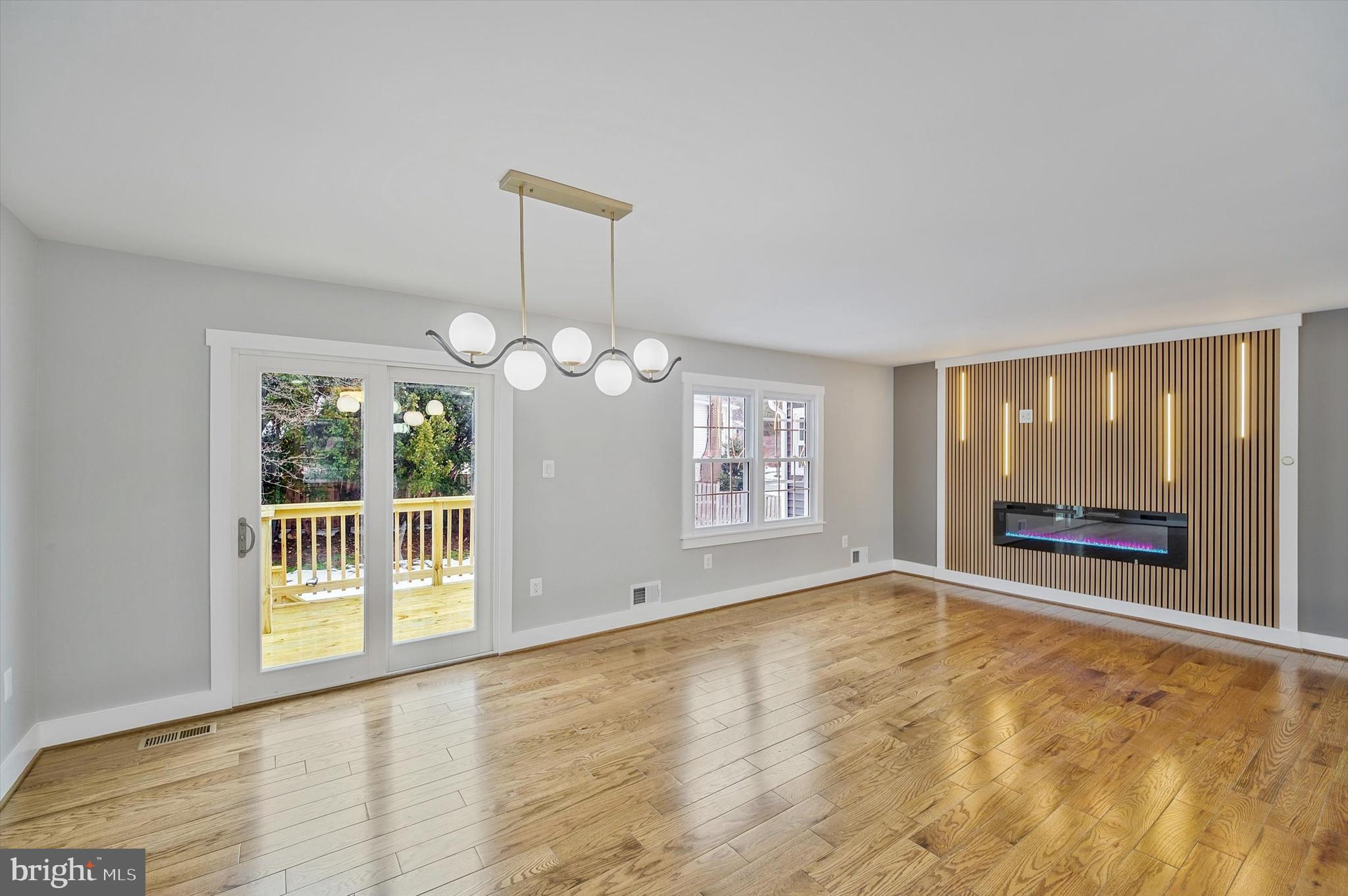 EUDORA - Residential