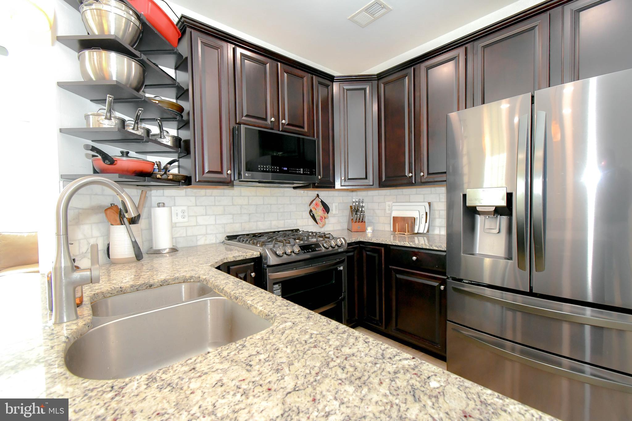 MERCER PARK CONDOMINIUM - Residential