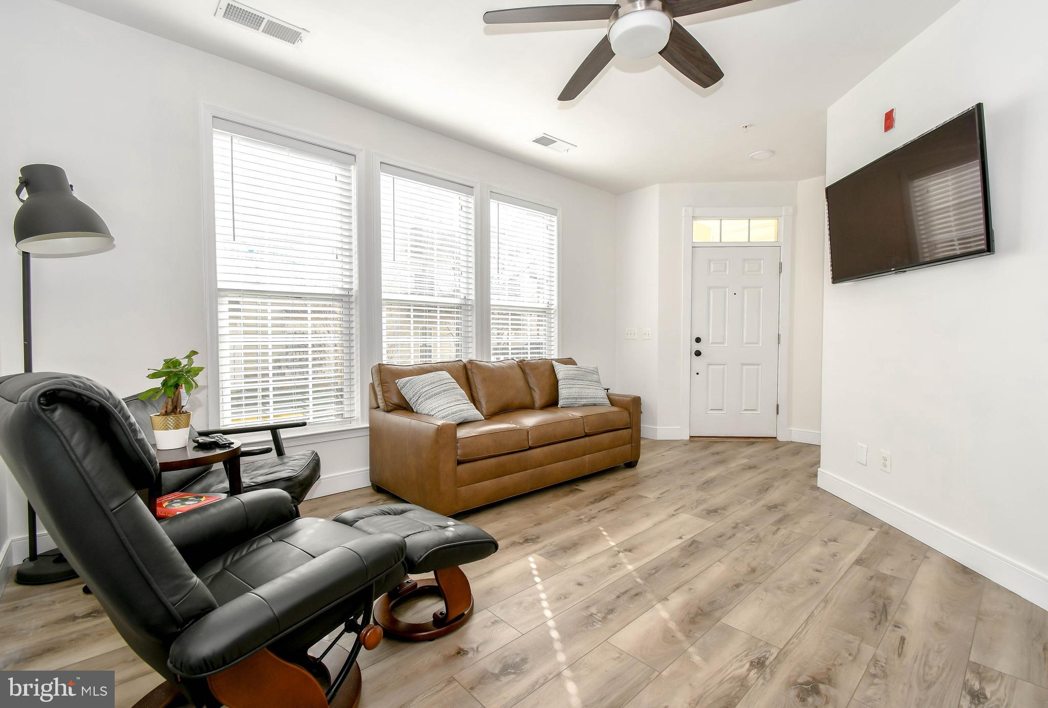 MERCER PARK CONDOMINIUM - Residential