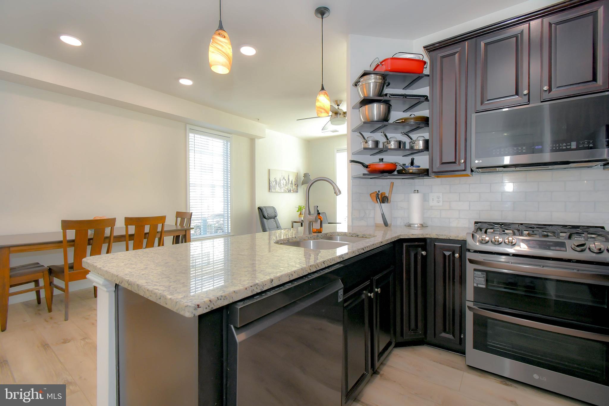 MERCER PARK CONDOMINIUM - Residential