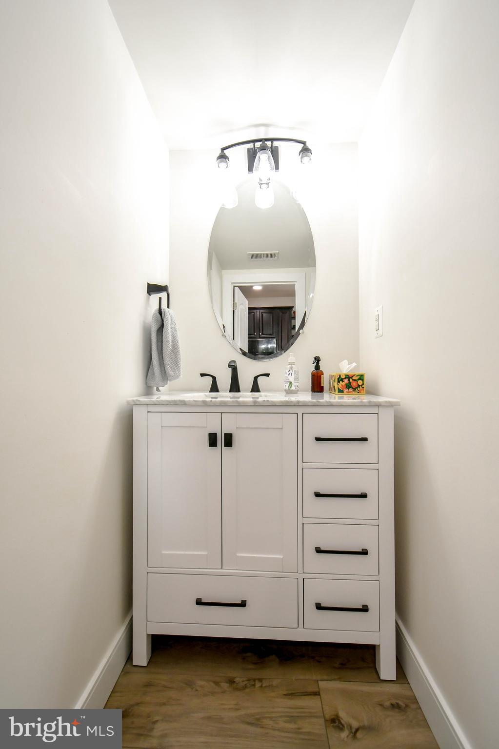 MERCER PARK CONDOMINIUM - Residential