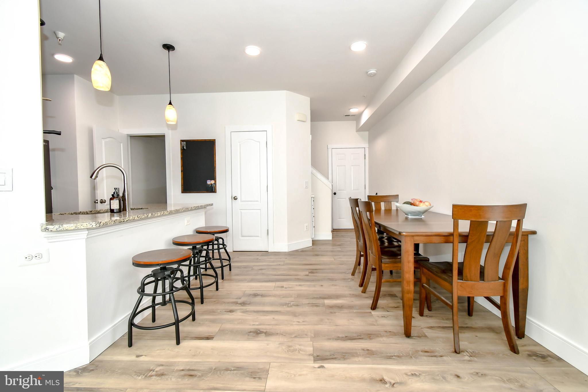 MERCER PARK CONDOMINIUM - Residential