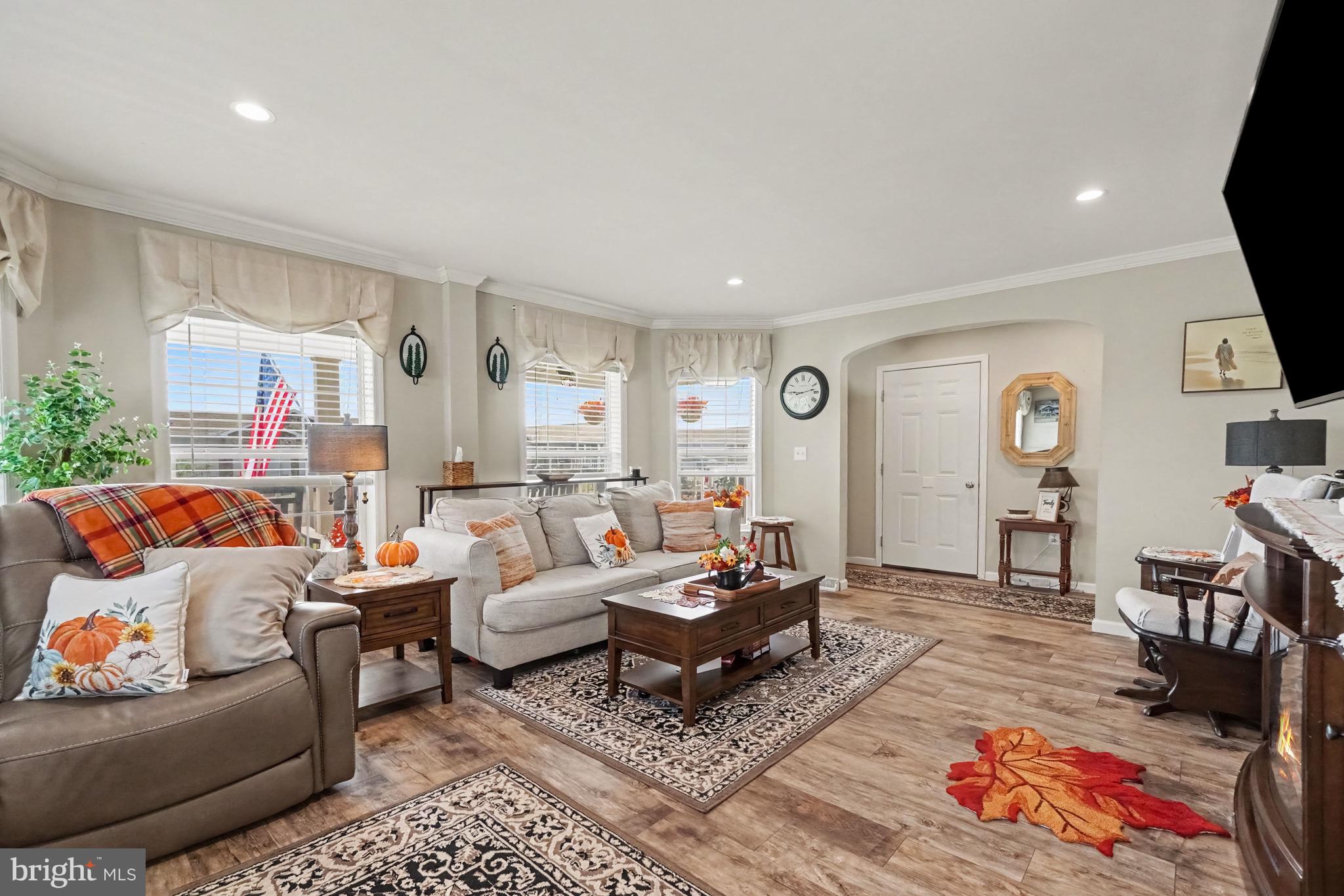 162 GLENRIDGE DRIVE