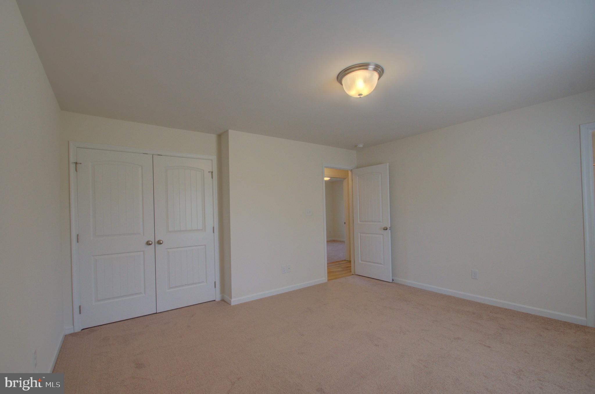 THE VINEYARDS - Residential