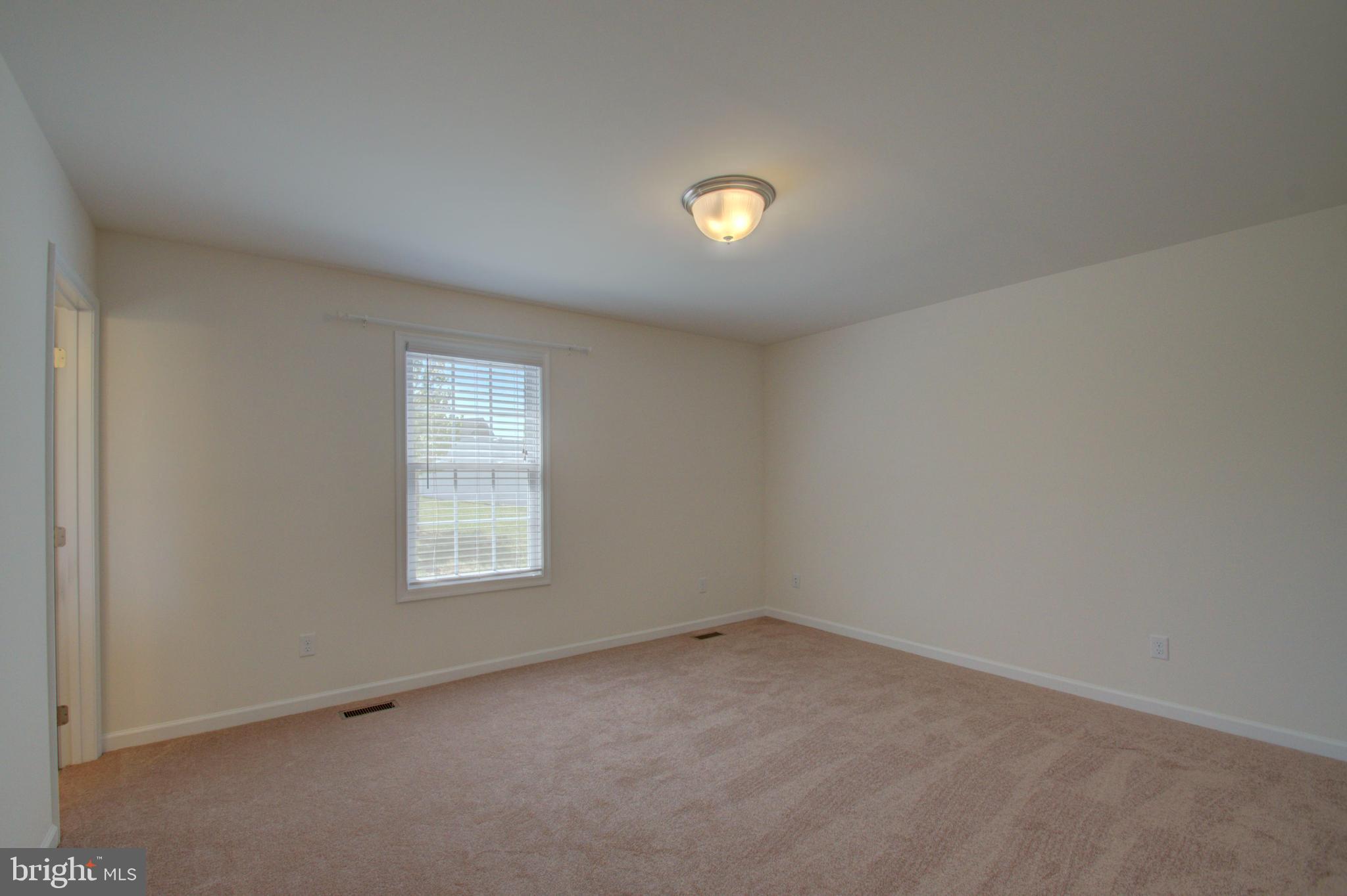 THE VINEYARDS - Residential