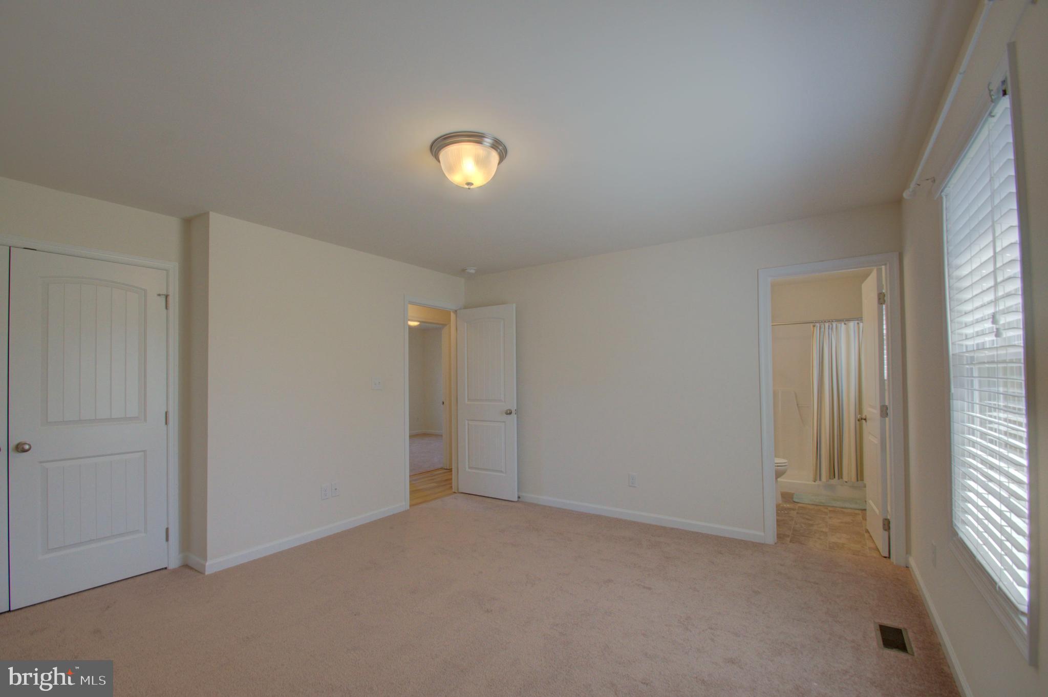 THE VINEYARDS - Residential