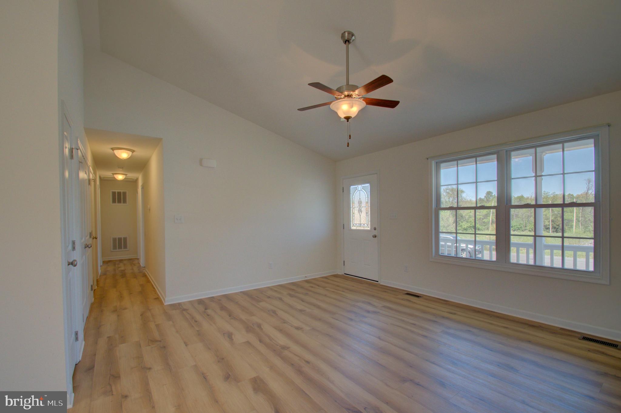 THE VINEYARDS - Residential