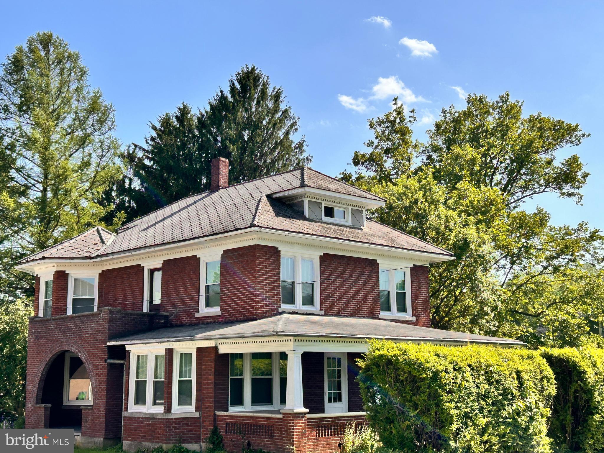 149 W MAIN STREET